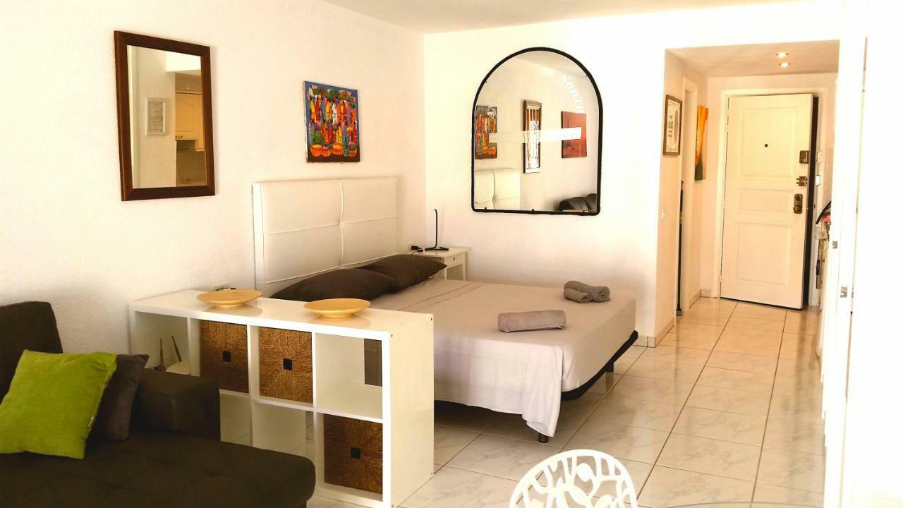 Charming Suite Los Cristianos Hill Heated Pool 外观 照片